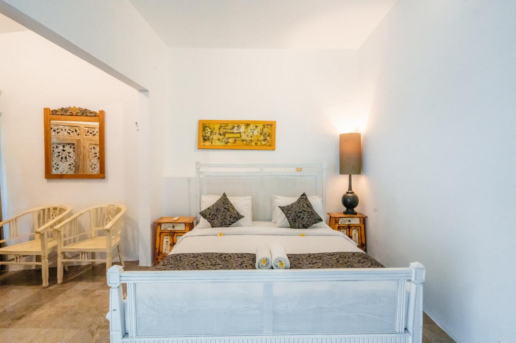Villa Etnik Seminyak Bagian luar foto