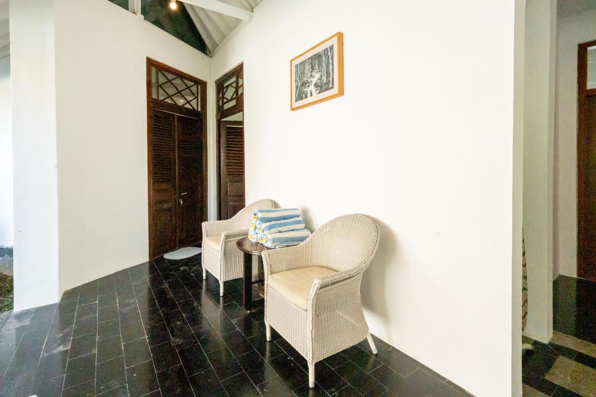 Villa Etnik Seminyak Bagian luar foto